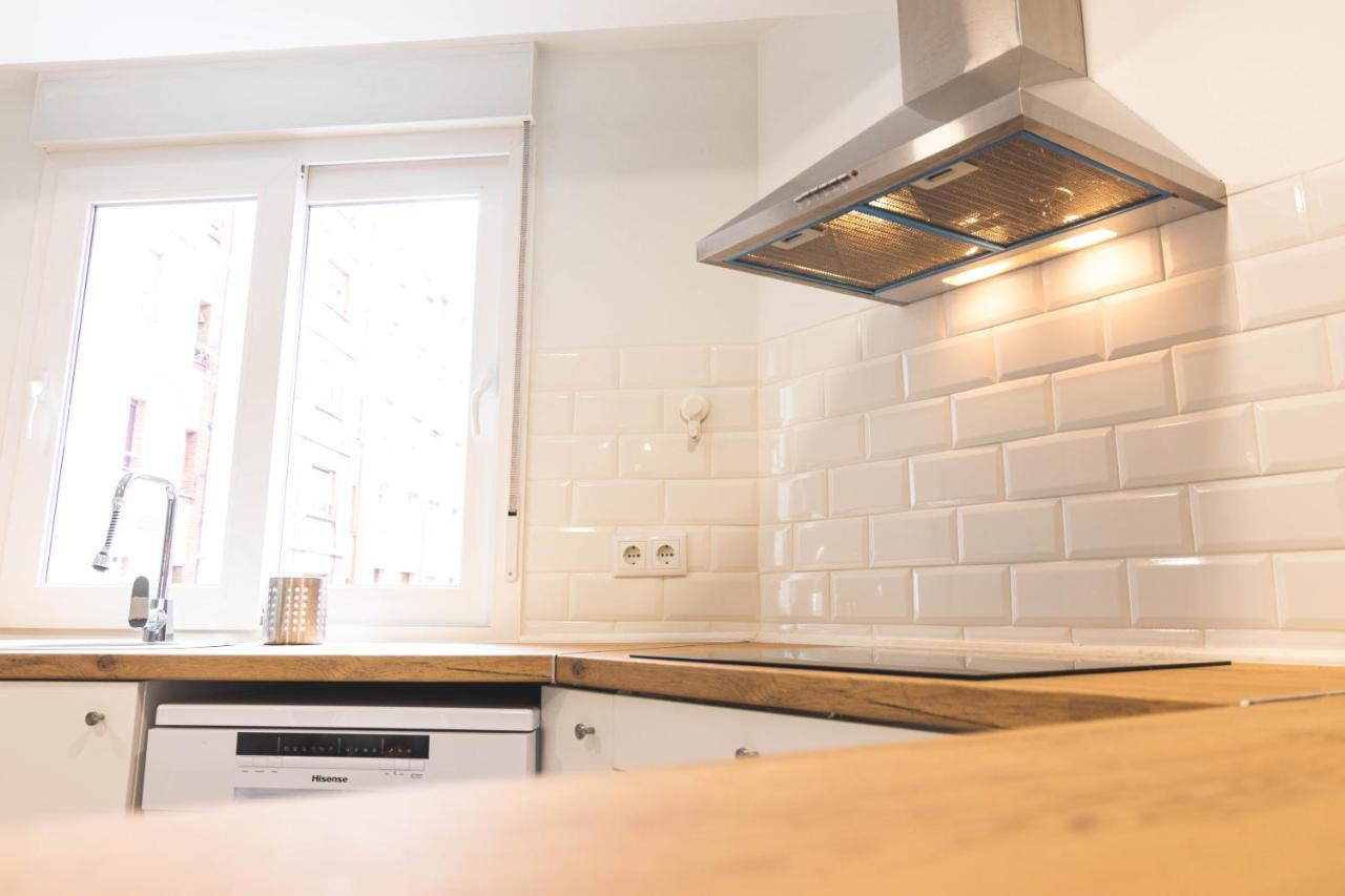 Apartamento Bobes I Gijon Bagian luar foto