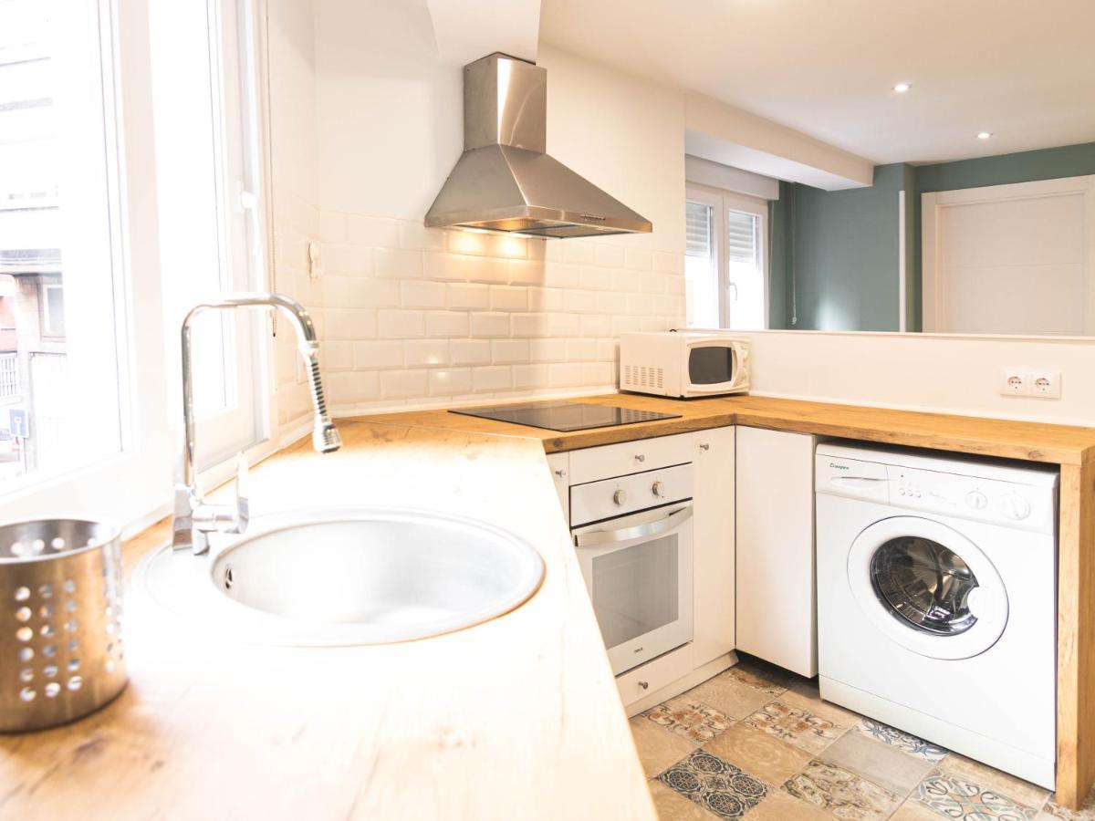 Apartamento Bobes I Gijon Bagian luar foto