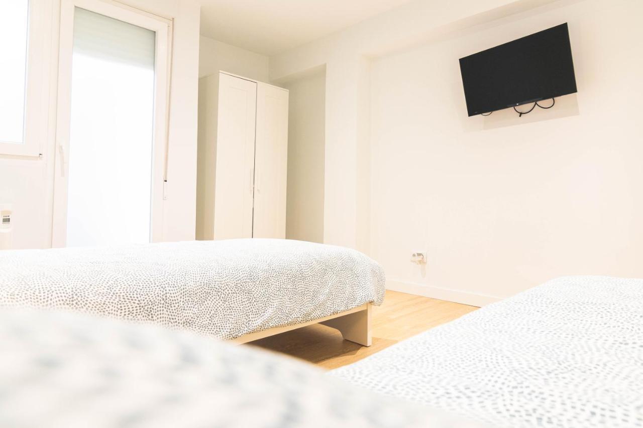 Apartamento Bobes I Gijon Bagian luar foto
